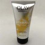 Olay Regenerist Vitamin C + Peptide 24 Brightening Facial Cleanser