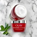 Olay Regenerist Niacinamide + Peptide 24 Hydrating Moisturizer