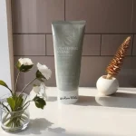 Luxe Organix Whitening Repair Ultra Light Glow Foam Cleanser