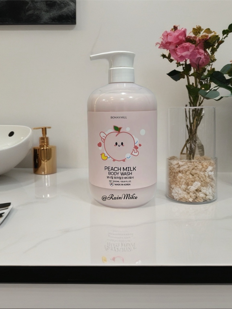 Bazaart_4EE117A0-9FA2-4E11-9EED-5EC876274A8E BONNYHILL PEACH MILK BODY WASH - Image 1